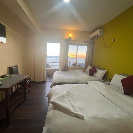 Hotel Village View Nagarkot Dış mekan fotoğraf