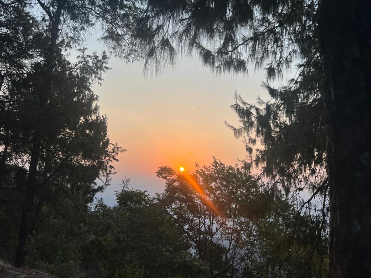 Hotel Village View Nagarkot Dış mekan fotoğraf