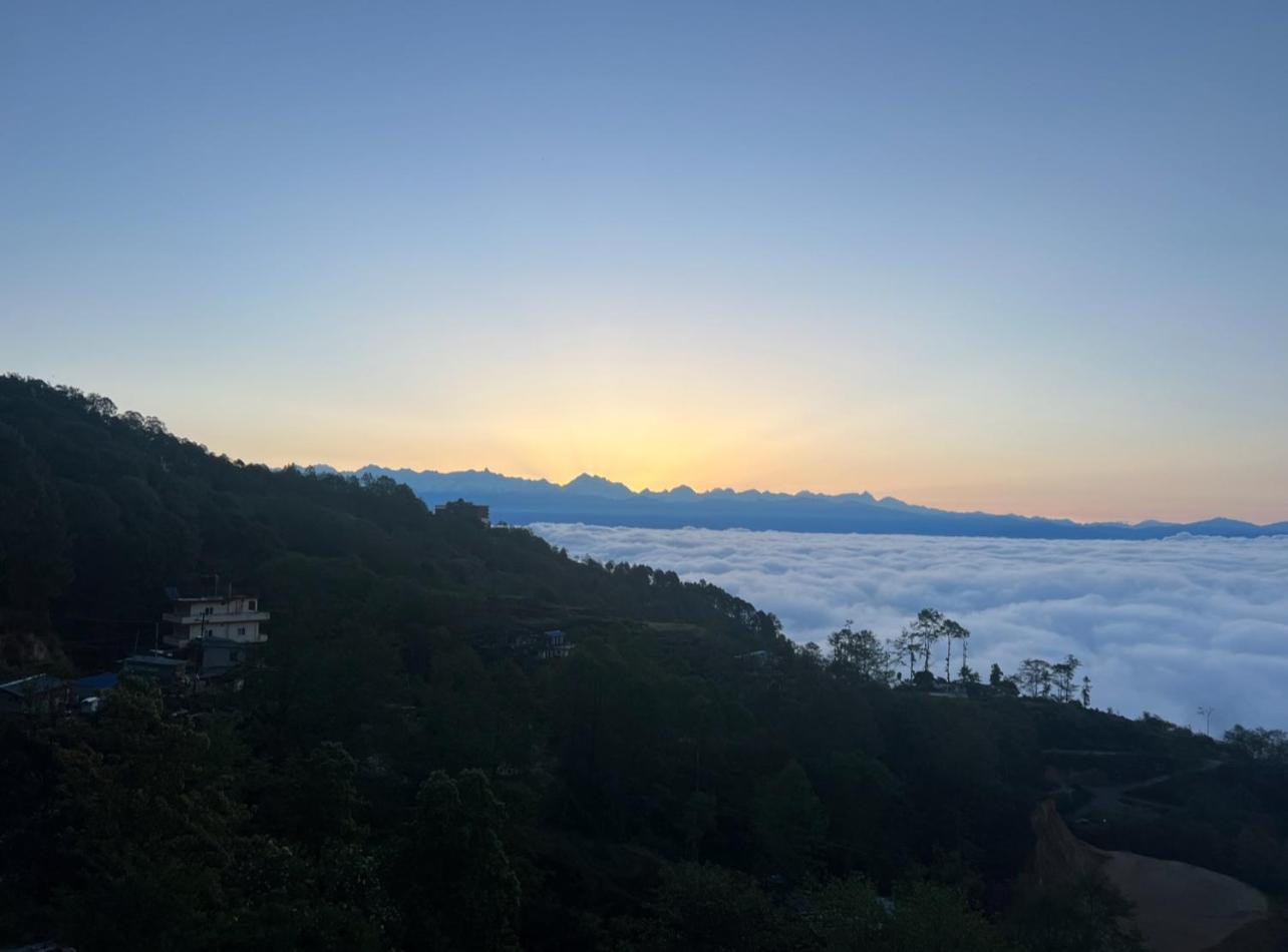 Hotel Village View Nagarkot Dış mekan fotoğraf